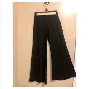 Sheer Black Flare STUNNERS💥